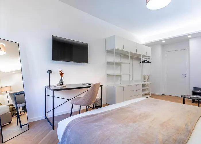 Cyprus - Roma's Delightful Apartment *